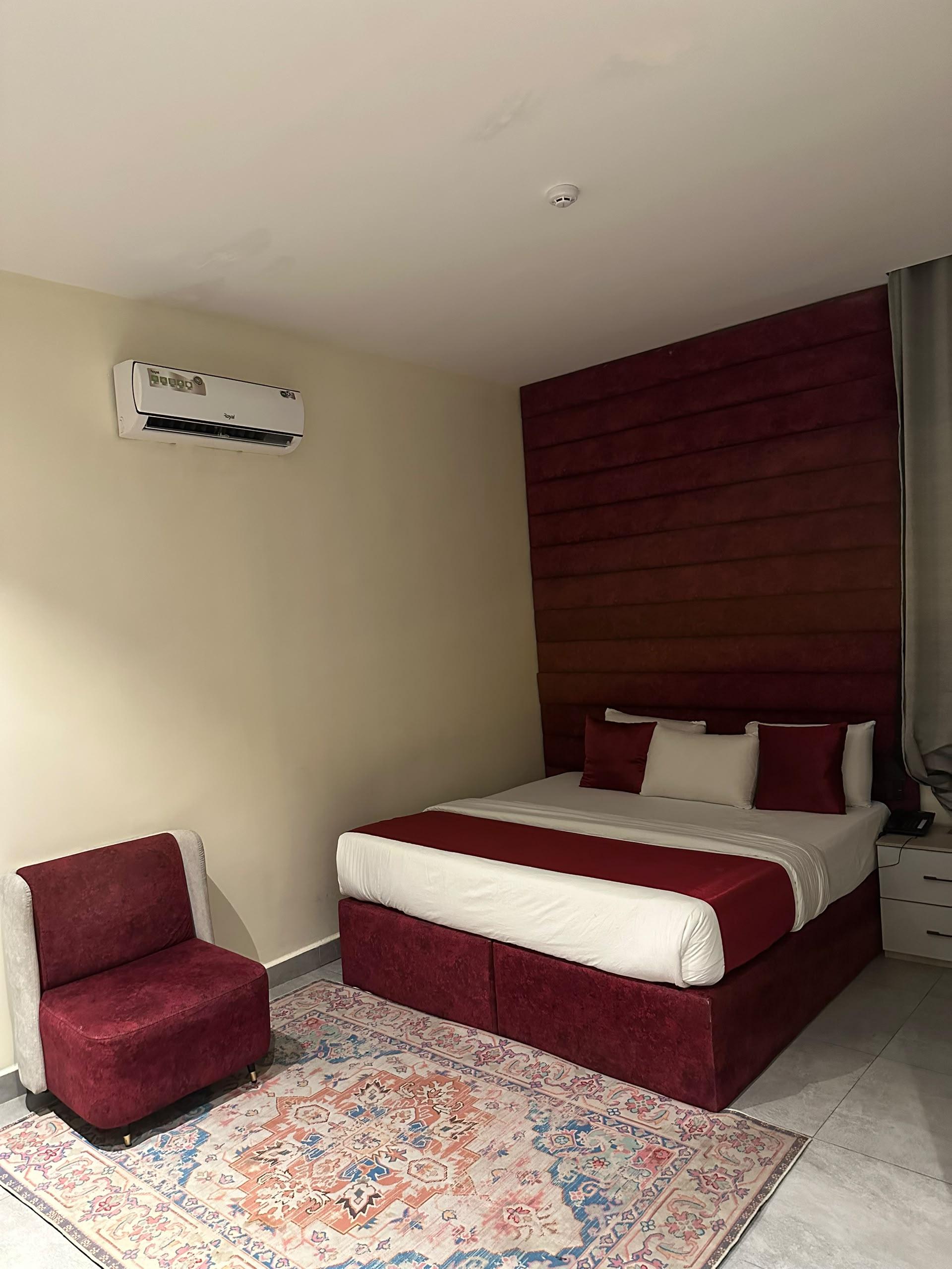 Hotel Lahana Deluxe ***