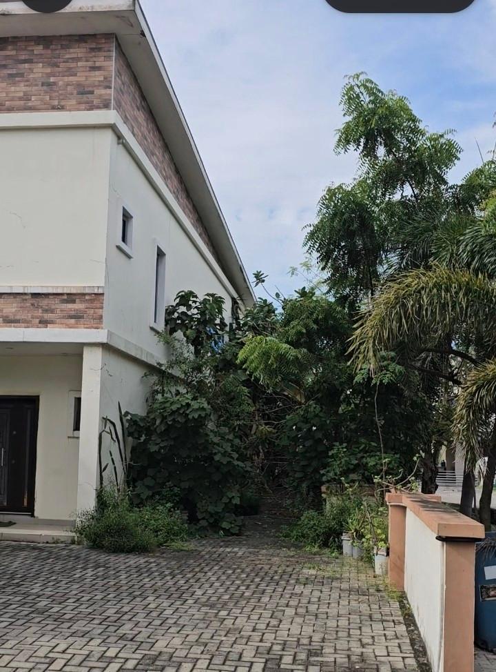 3 BEDROOM TERRACE HOUSE